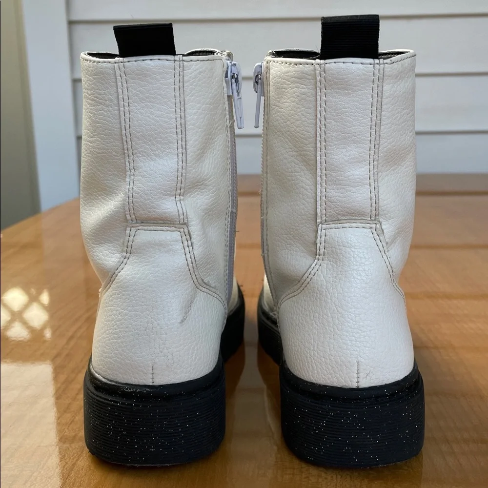 Sincerely Jules Girls White Lace-Up Ankle Boots Size 1